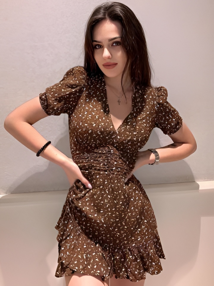 Устинья привлекальеная девушка из Новотроицк цена от 2000 руб