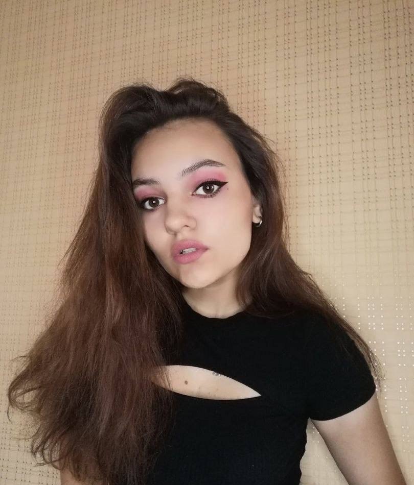 Мирана привлекальеная девушка из Новотроицк цена от 3000 руб