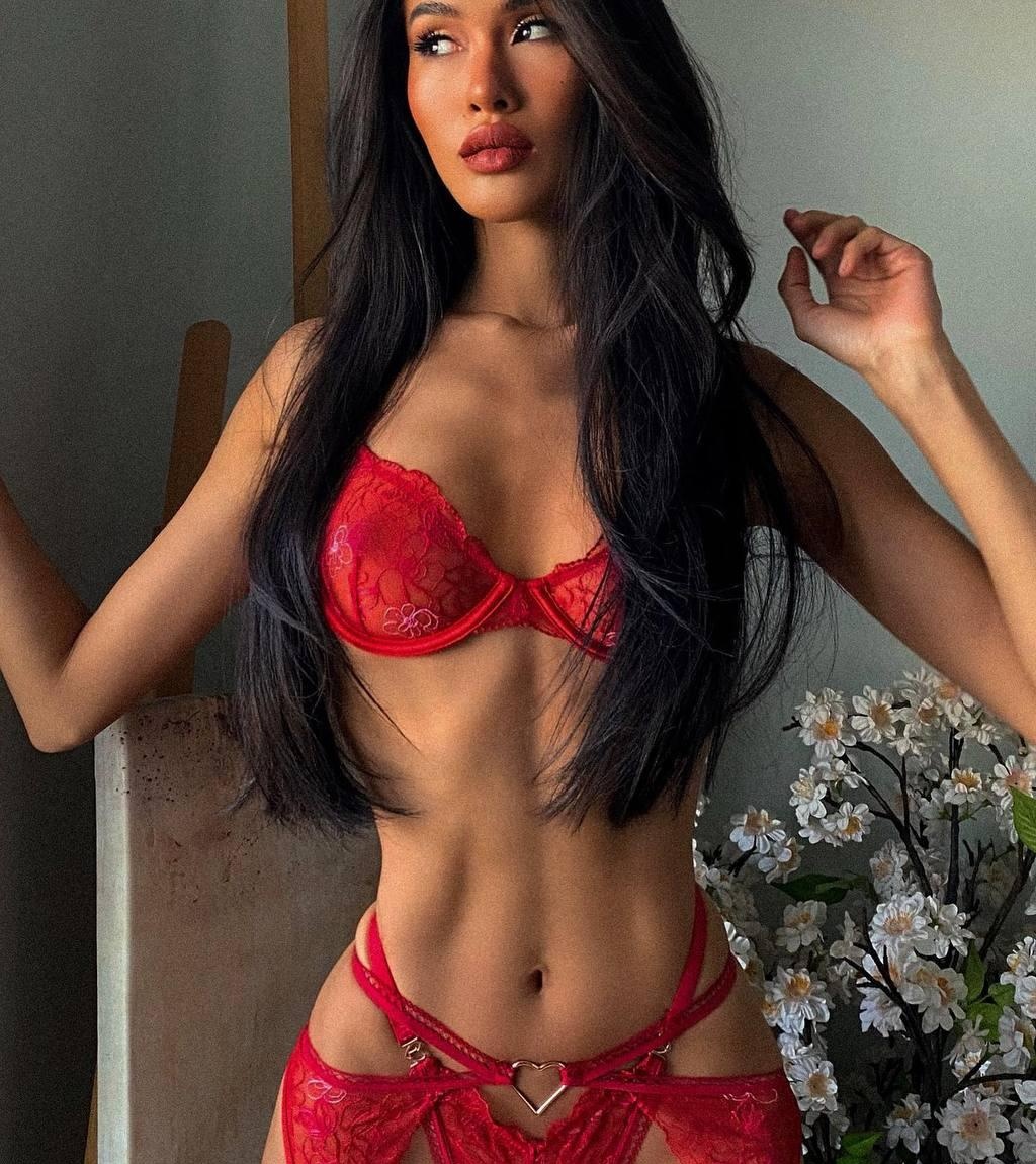 Милена привлекальеная девушка из Новотроицк цена от 6000 руб