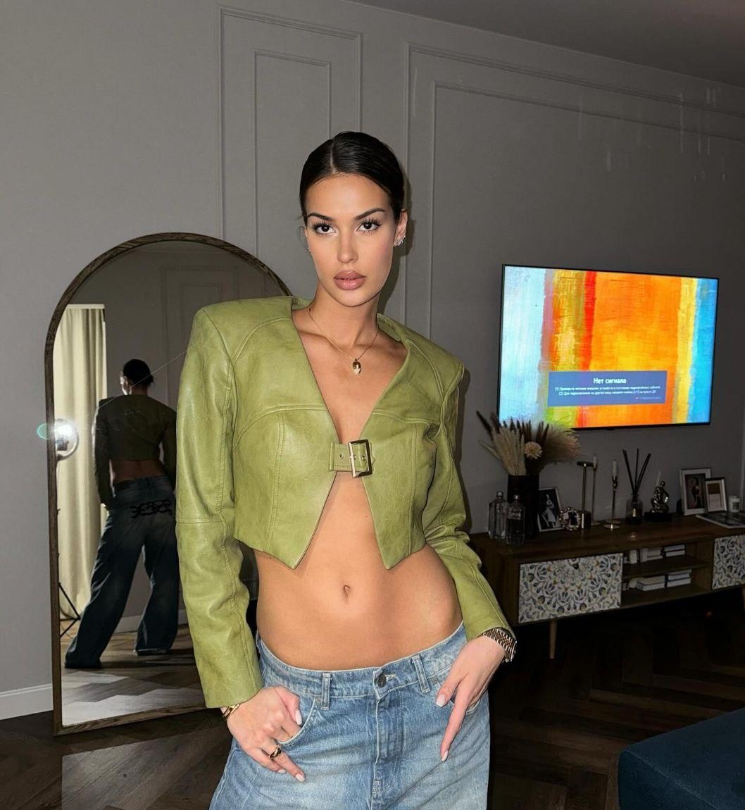 Тася привлекальеная девушка из Новотроицк цена от 8000 руб