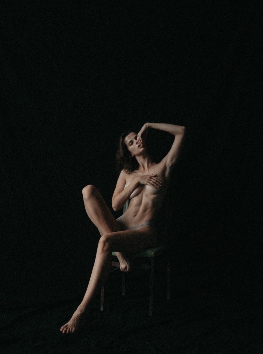 Донна привлекальеная девушка из Новотроицк цена от 10000 руб