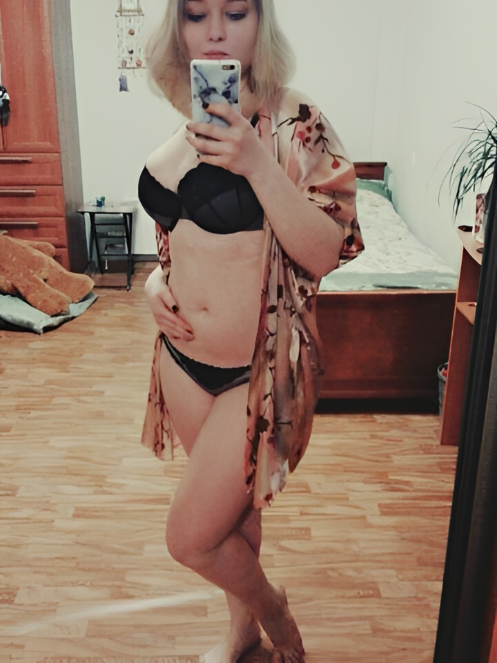 Индивидуалка Юна, доступна для личного знакомства от 2000 руб