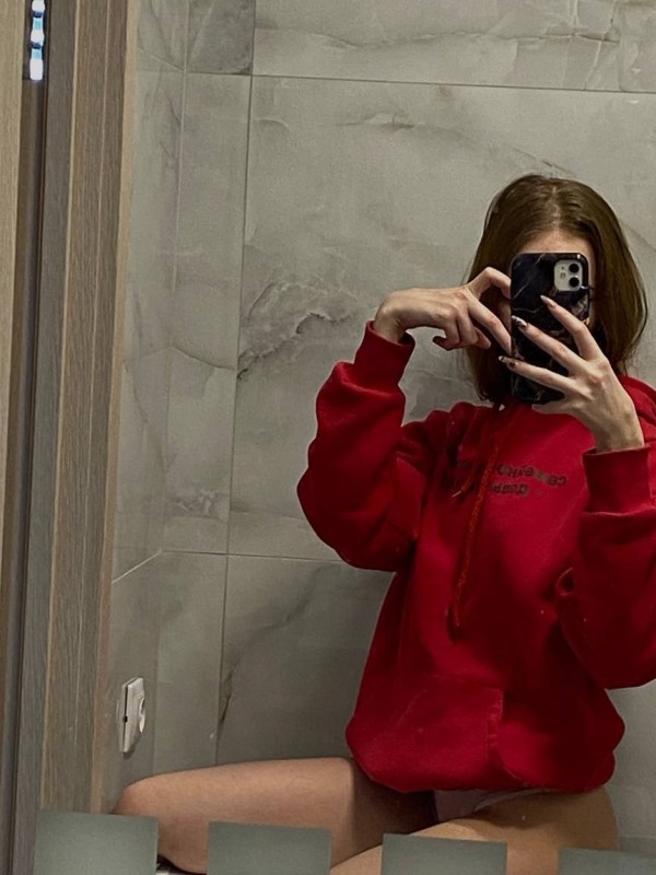 Надя привлекательная девушка из Новотроицк цена от 3000 руб