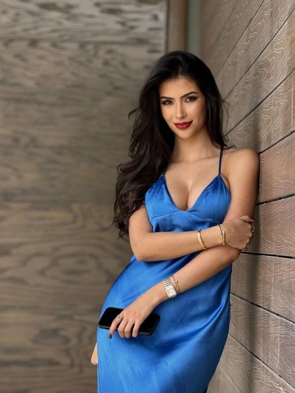 Настюха привлекательная девушка из Новотроицк цена от 4000 руб