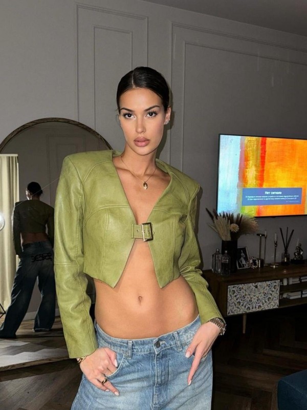 Тася привлекательная девушка из Новотроицк цена от 8000 руб